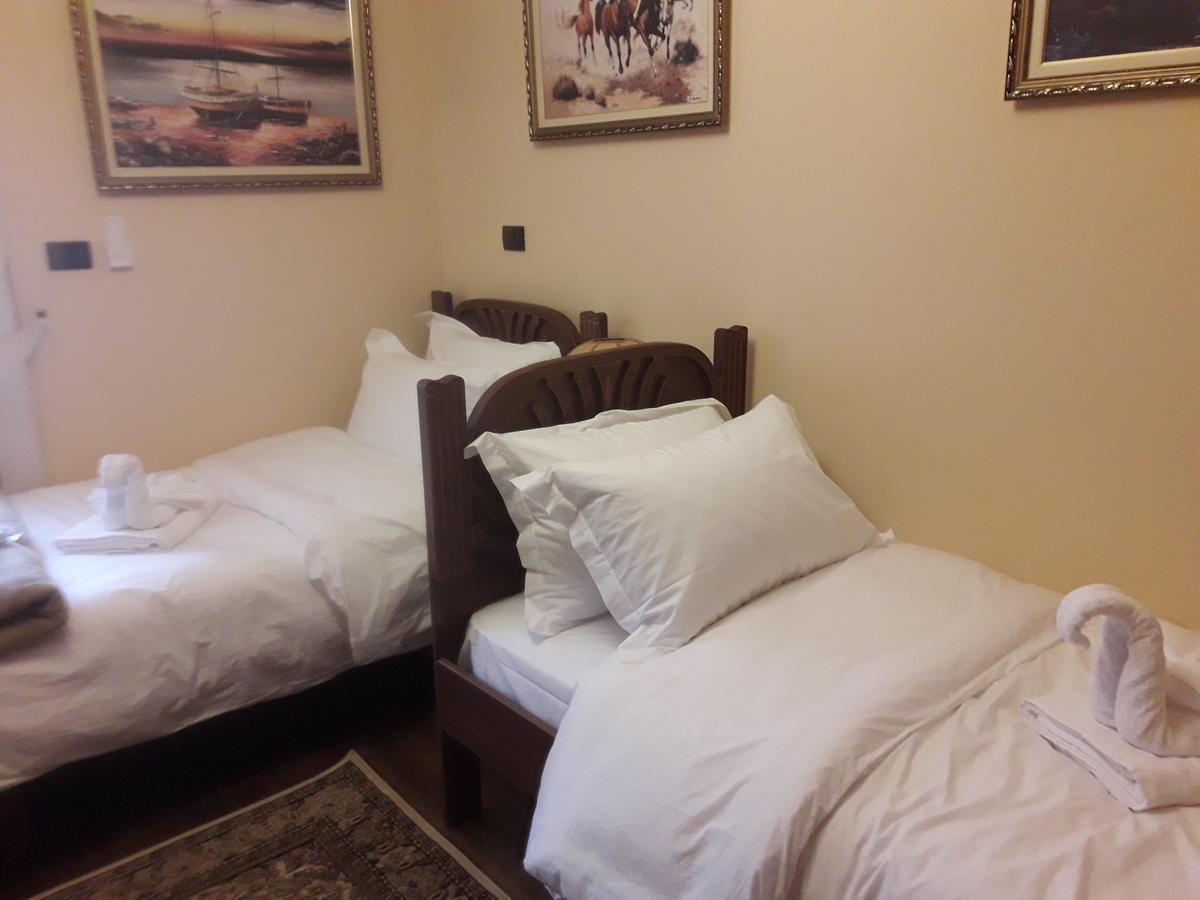 Hotel Vila Mano Korce Luaran gambar